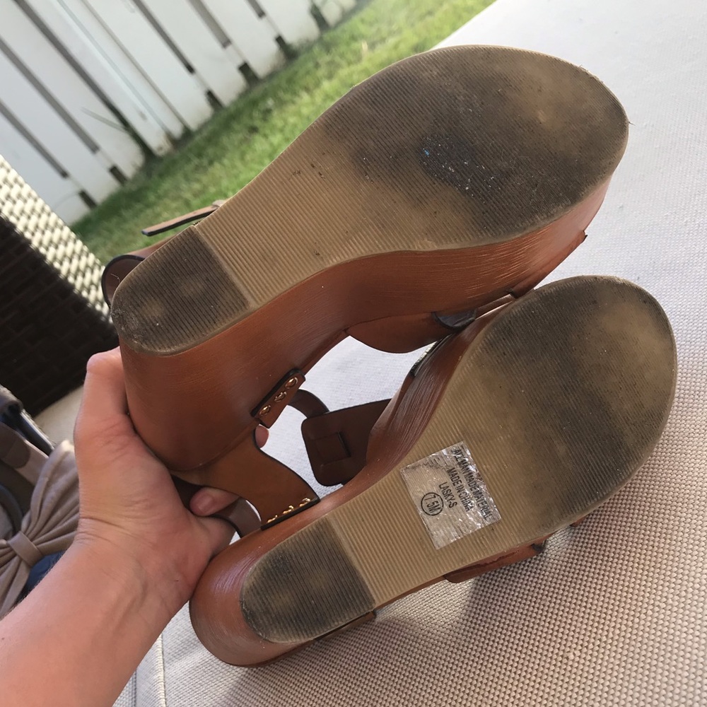 Tan Wedges - Picture 3 of 3